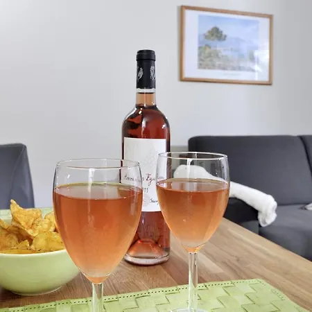 Apartmenthaus Hollaenderei Lägenhet Büsum